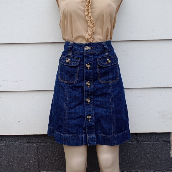 Dark Wash Button Up Jean Mini Skirt - Picture 2 of 9